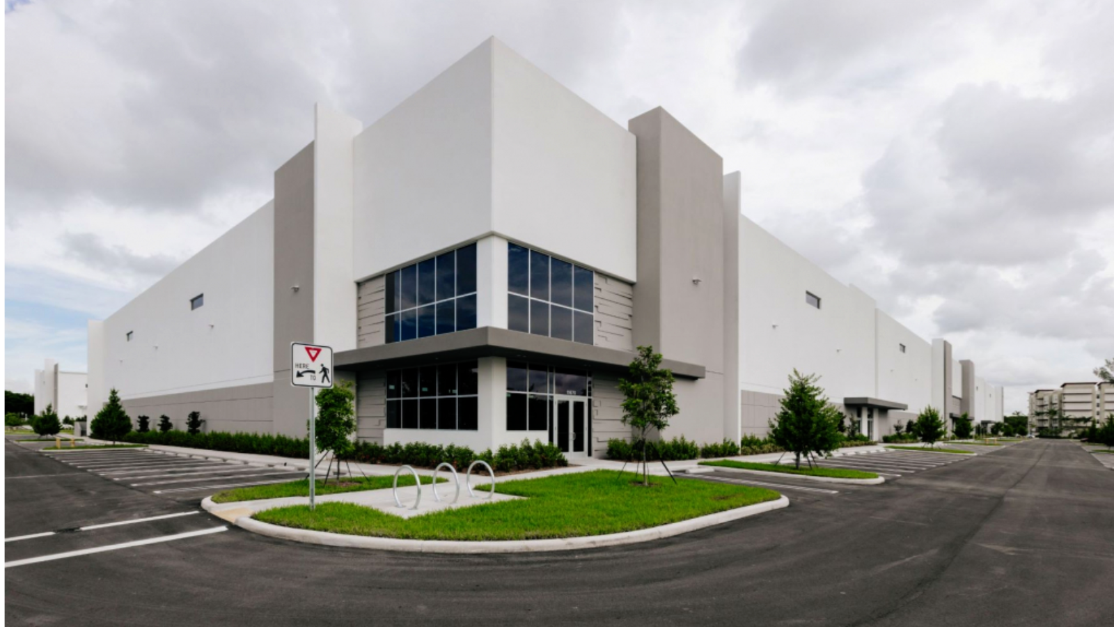 Kurv Delivers 326K-SF Miami Warehouse Project