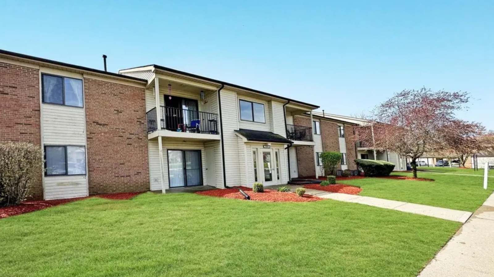 Ginkgo Acquires 483-Unit Greensboro Rental Property