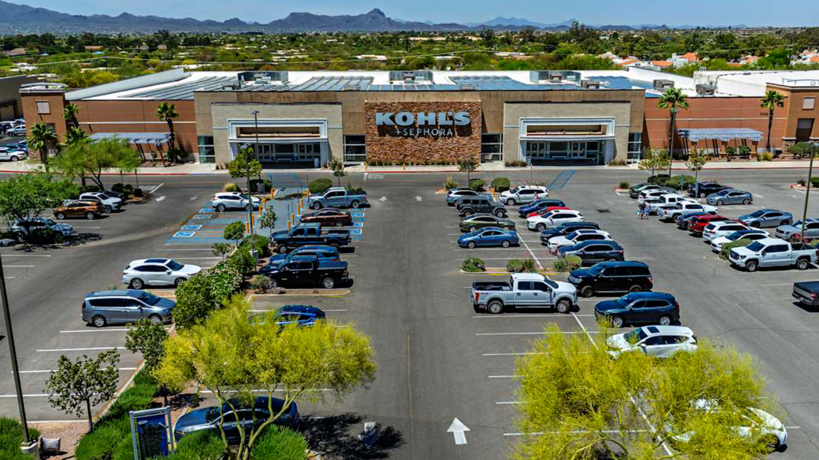 Cohen & Steers Corrals Tucson Retail Center