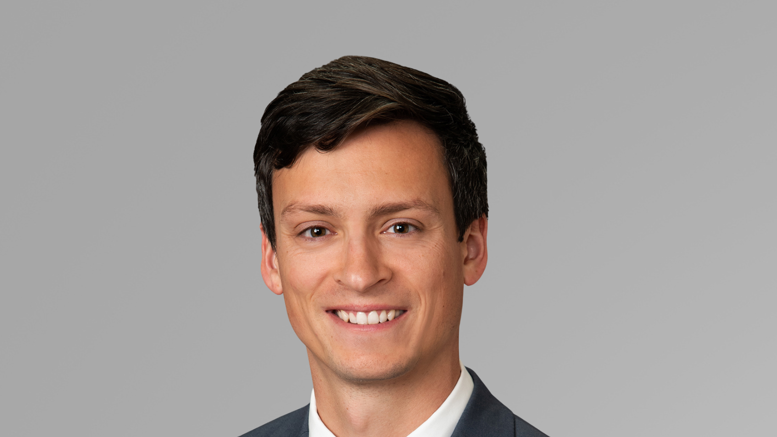 Lee & Associates Pacific Northwest Promotes Shane Knecht to Marketing Director