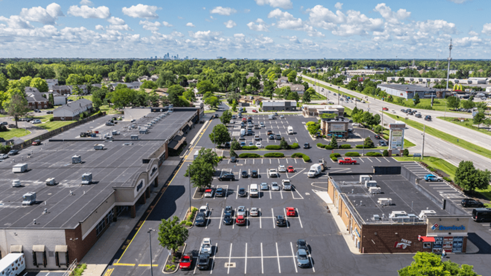 Colliers Closes Sale of 83K-SF Retail Center in Indianapolis