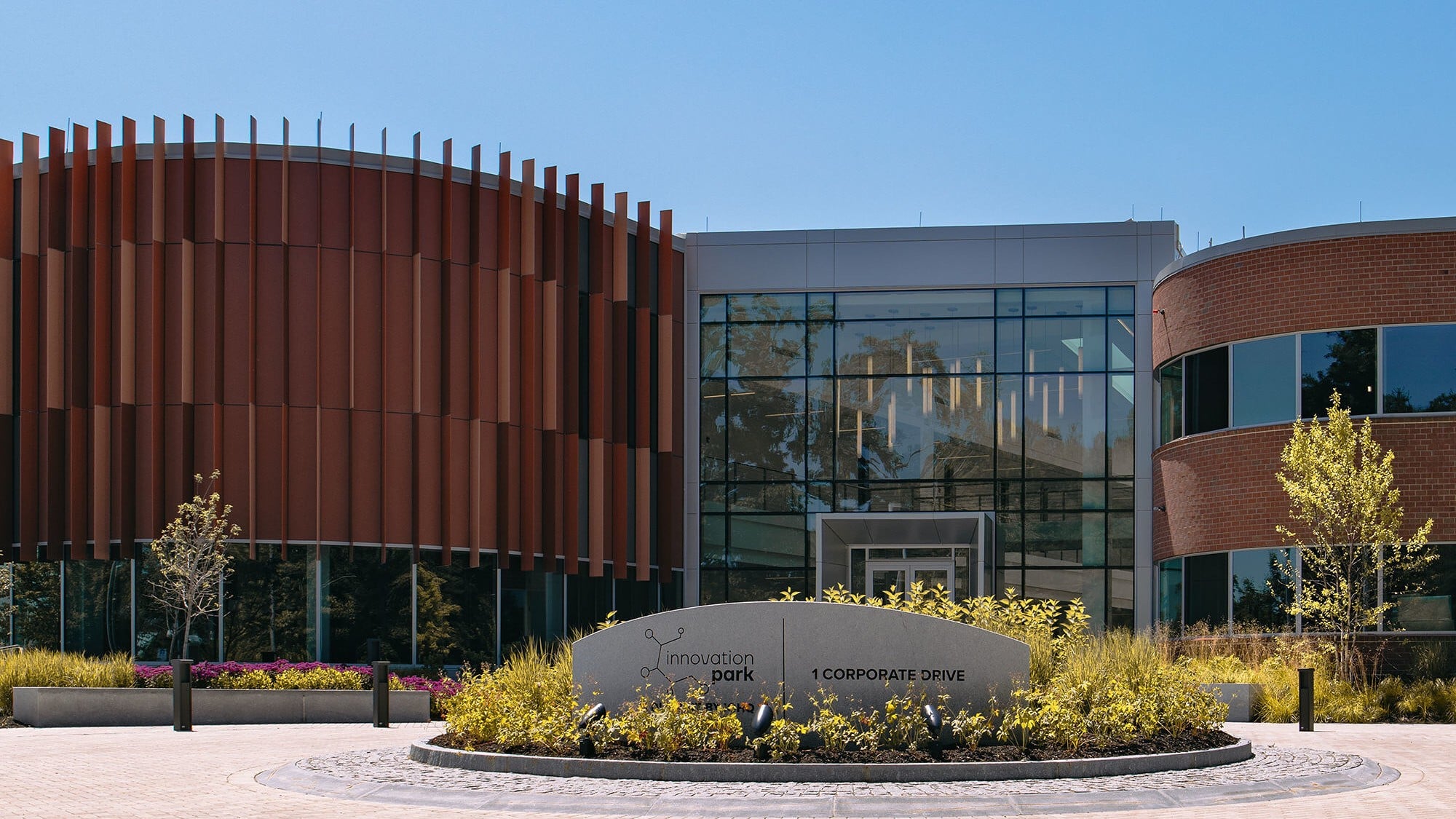 AdvanCell Signs Full-Building Lease at IQHQ’s Innovation Park in Andover