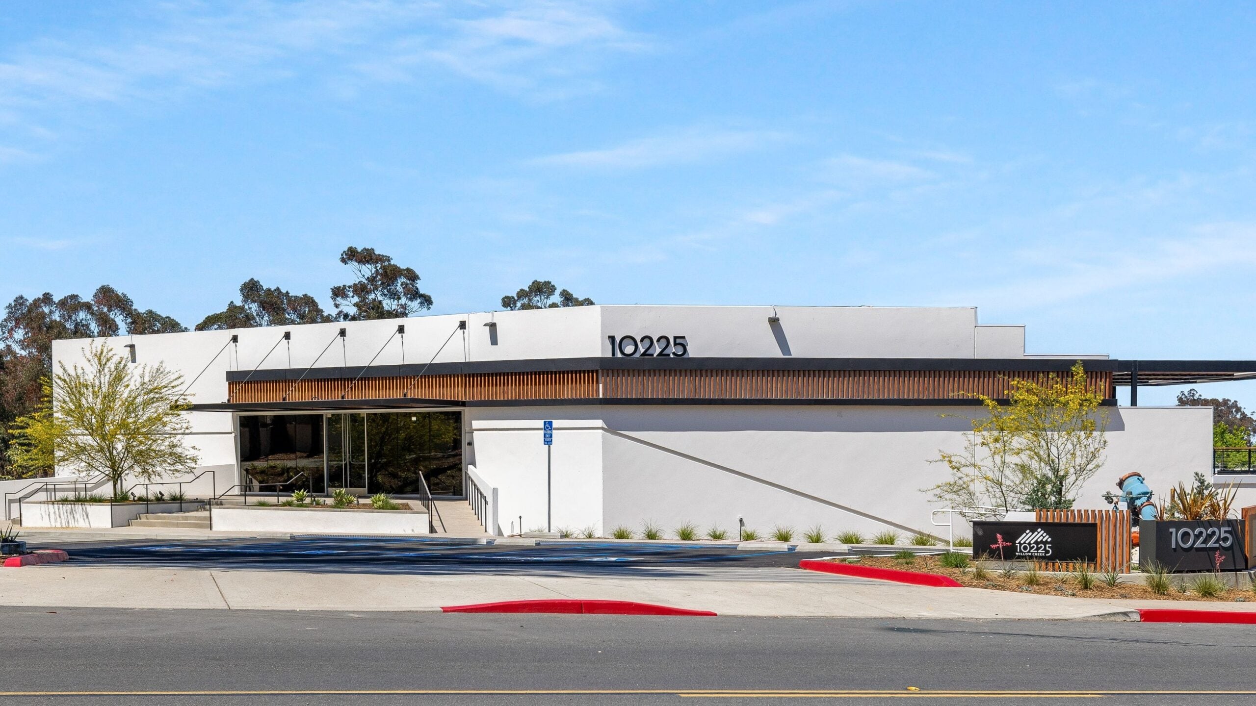 Advanced Manufacturing Tenant Signs Headquarters Lease in Scripps Ranch