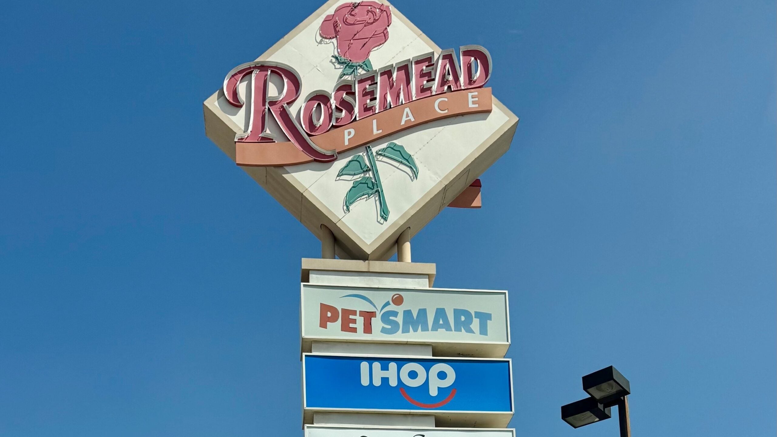 Walker & Dunlop Arranges Wells Fargo Refi for Rosemead Center