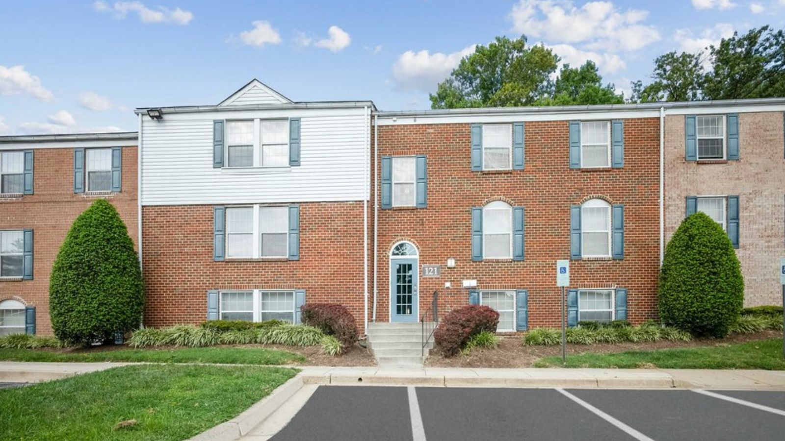 RailField Partners Acquires Multifamily in DC Suburb