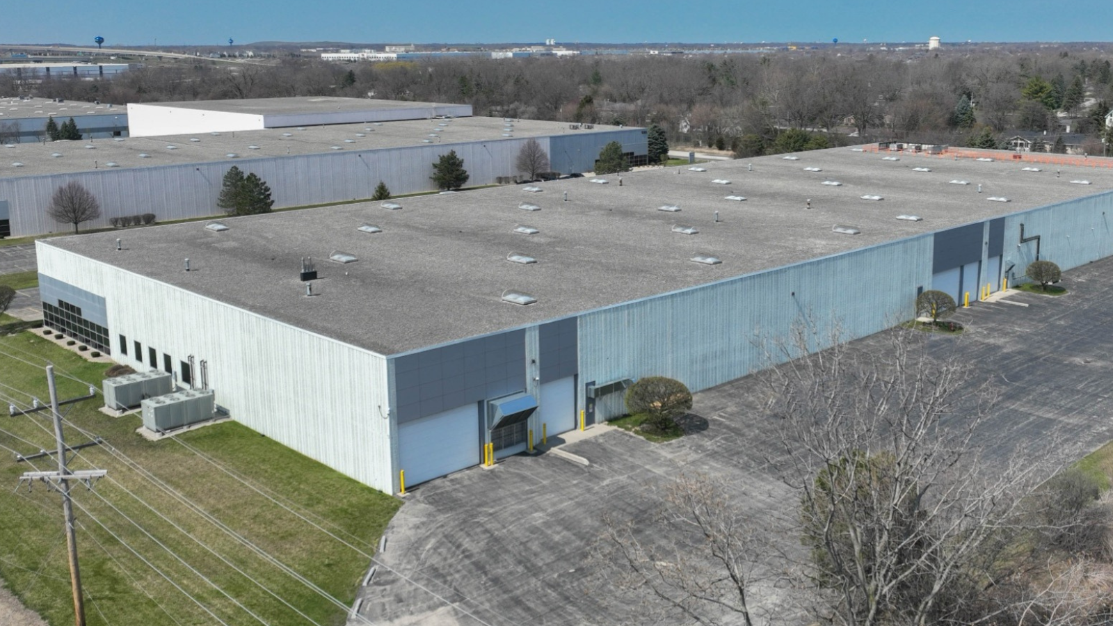 Lee & Associates of Illinois Negotiates Full Building Lease in I-55 Corridor
