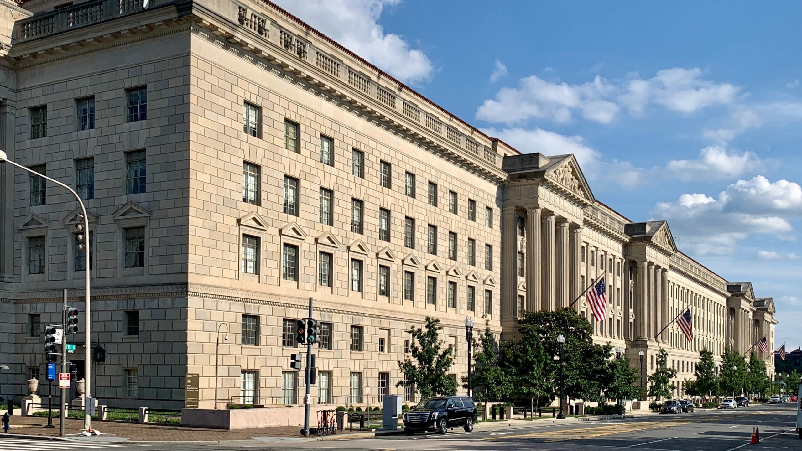 GSA Tallies $26B Repair Backlog on Federally Owned Office Buildings