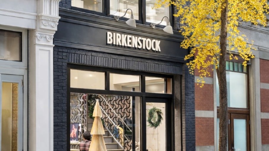 SoHo Leads U.S. in Trophy Retail Transactions