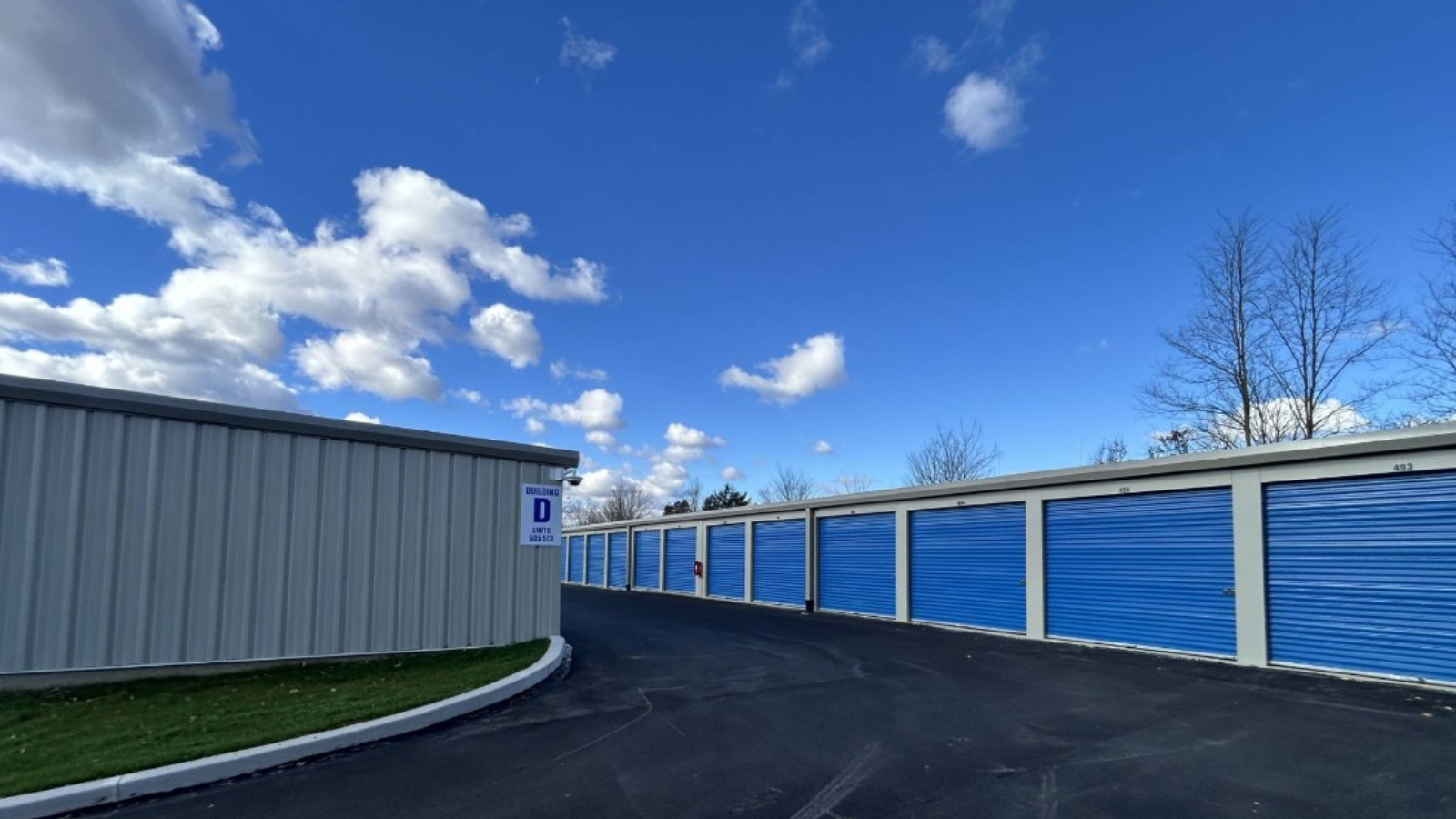 Matthews Facilitates Sale of Newly Constructed Self-Storage Facility to U-Haul