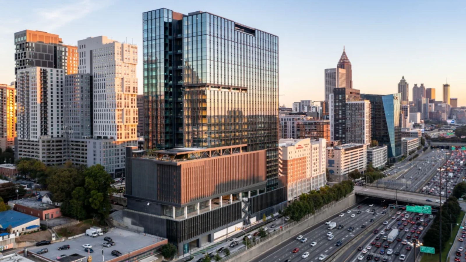 Pinnacle Financial Leases 165K-SF in Atlanta Portman Property