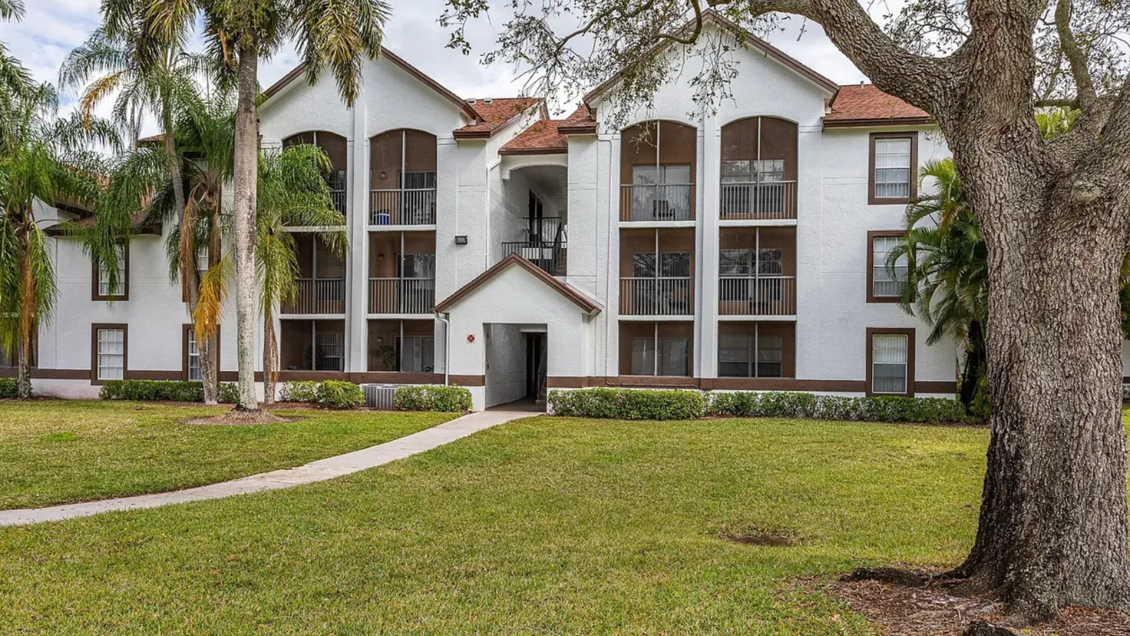 Pembroke Pines Rental Asset Trades for $80.5M