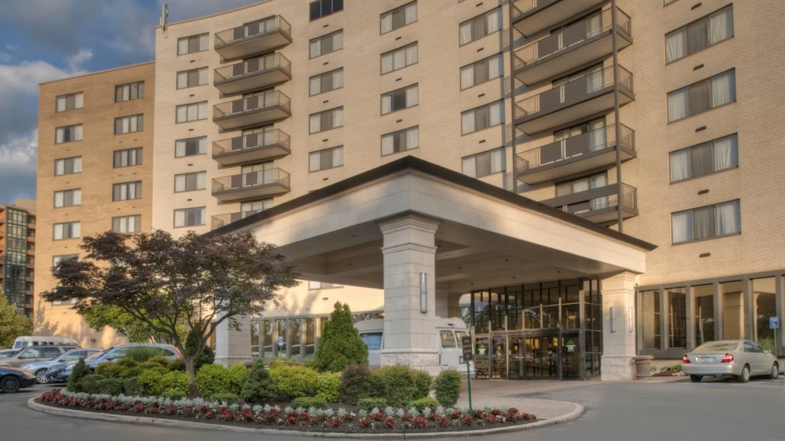 KLNB, HREC Secure $35M Multifamily Conversion Sale of DC Hotel