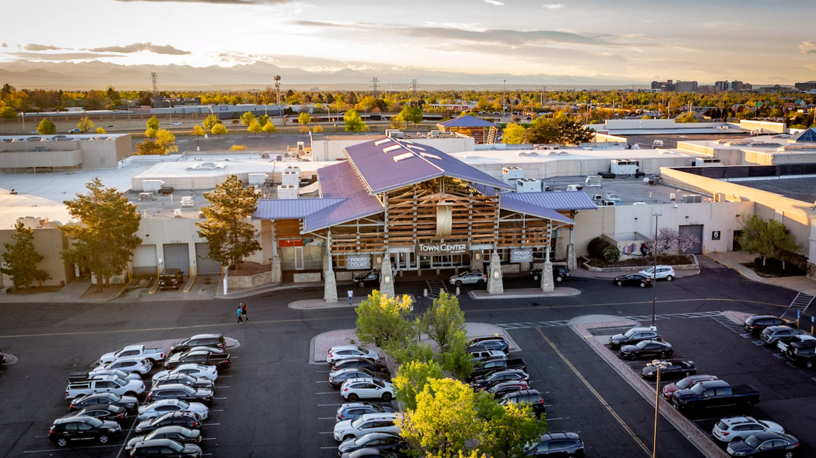 Rio Capital Purchases 95K-SF Aurora Shopping Center