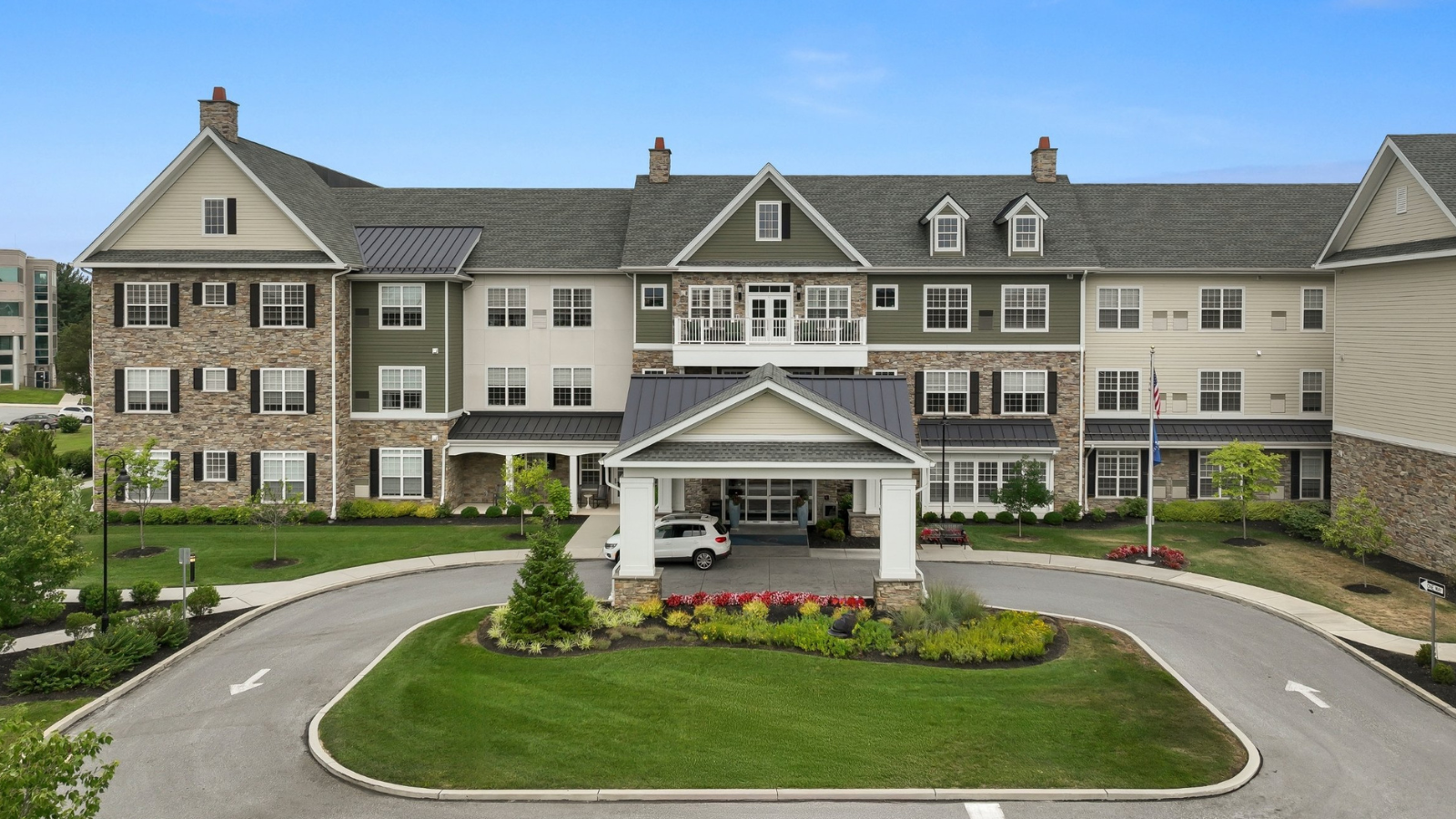 JLL Arranges Trophy Seniors Housing Portfolio Sale