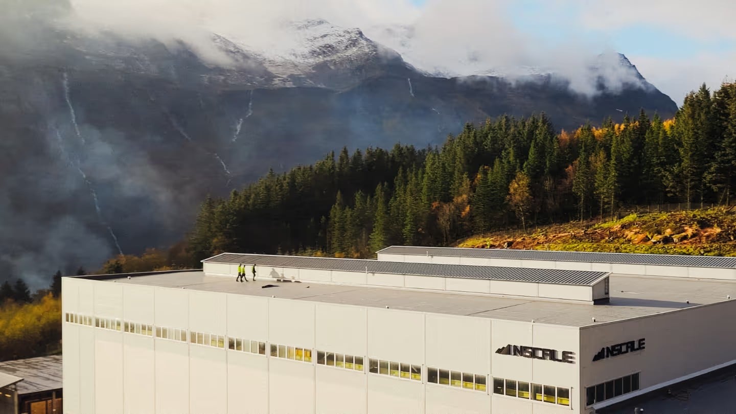 Nscale Closes on $900M Credit Facility to Accelerate Data Center Build-Out