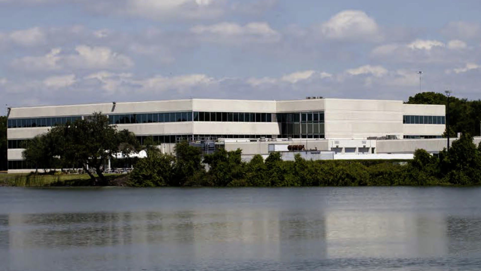 Richland Capital Converting Tampa Offices to Warehouse Facility