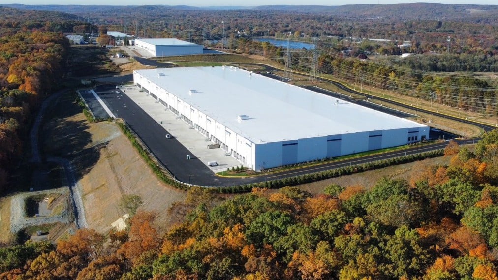 Resource Realty Negotiates Warehouse Lease for Amazing Savings