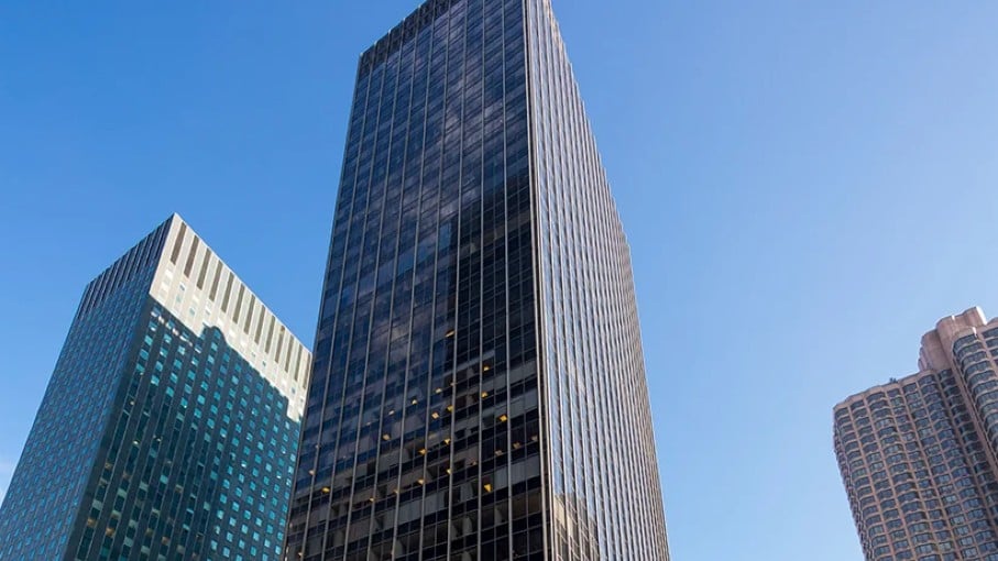Home 17 JPMorgan Sells 49% Stake in Fisher Brothers’ 605 Third Ave.