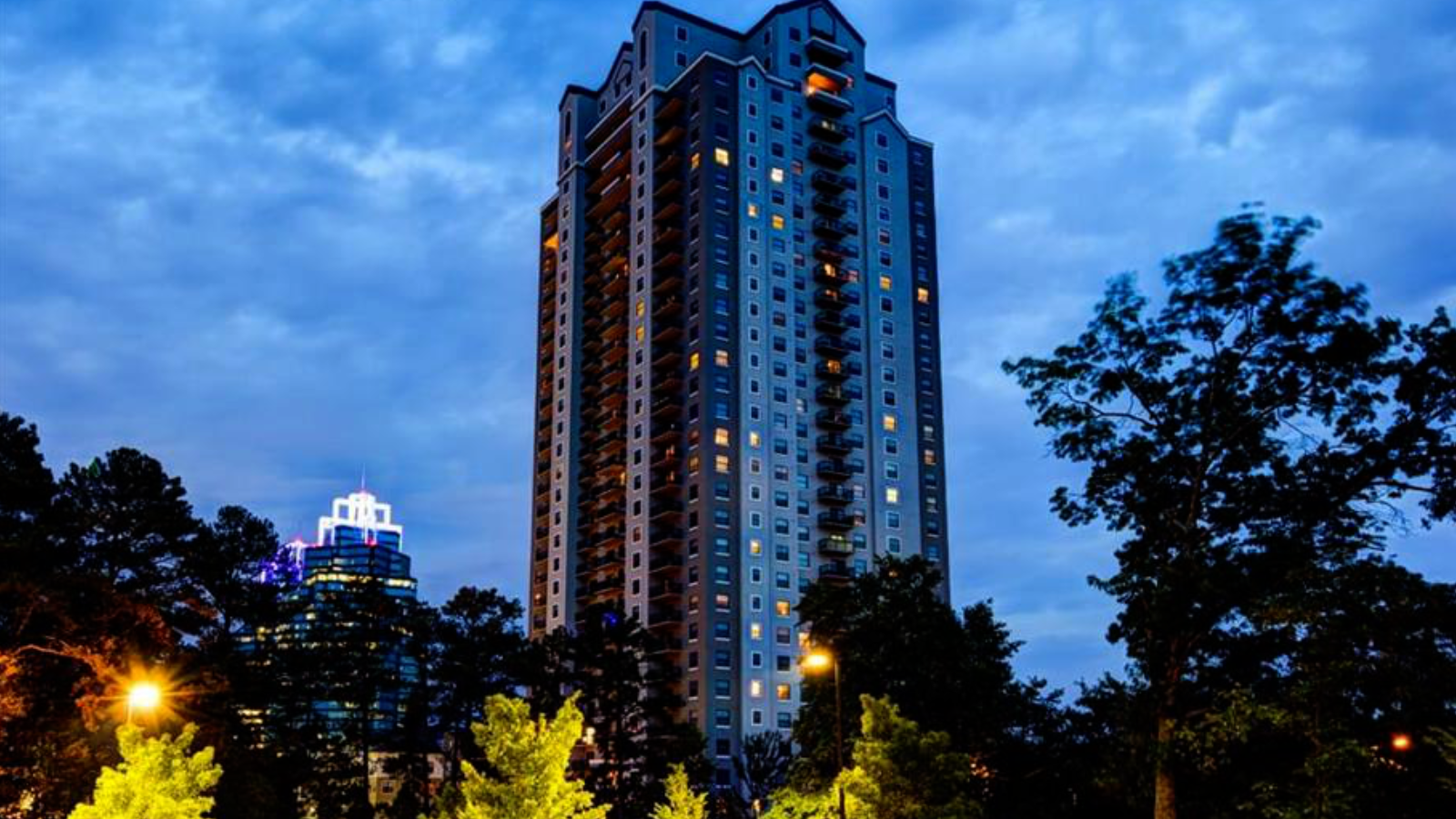Trinity Acquires 300-Unit Sandy Springs Apartment Complex