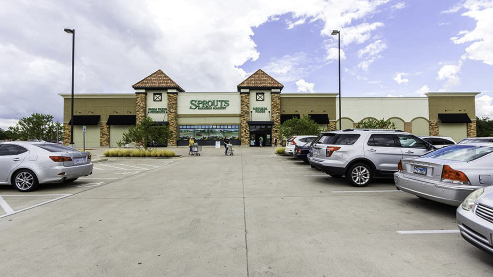 EDENS Picks Up 179K-SF FW Retail Center