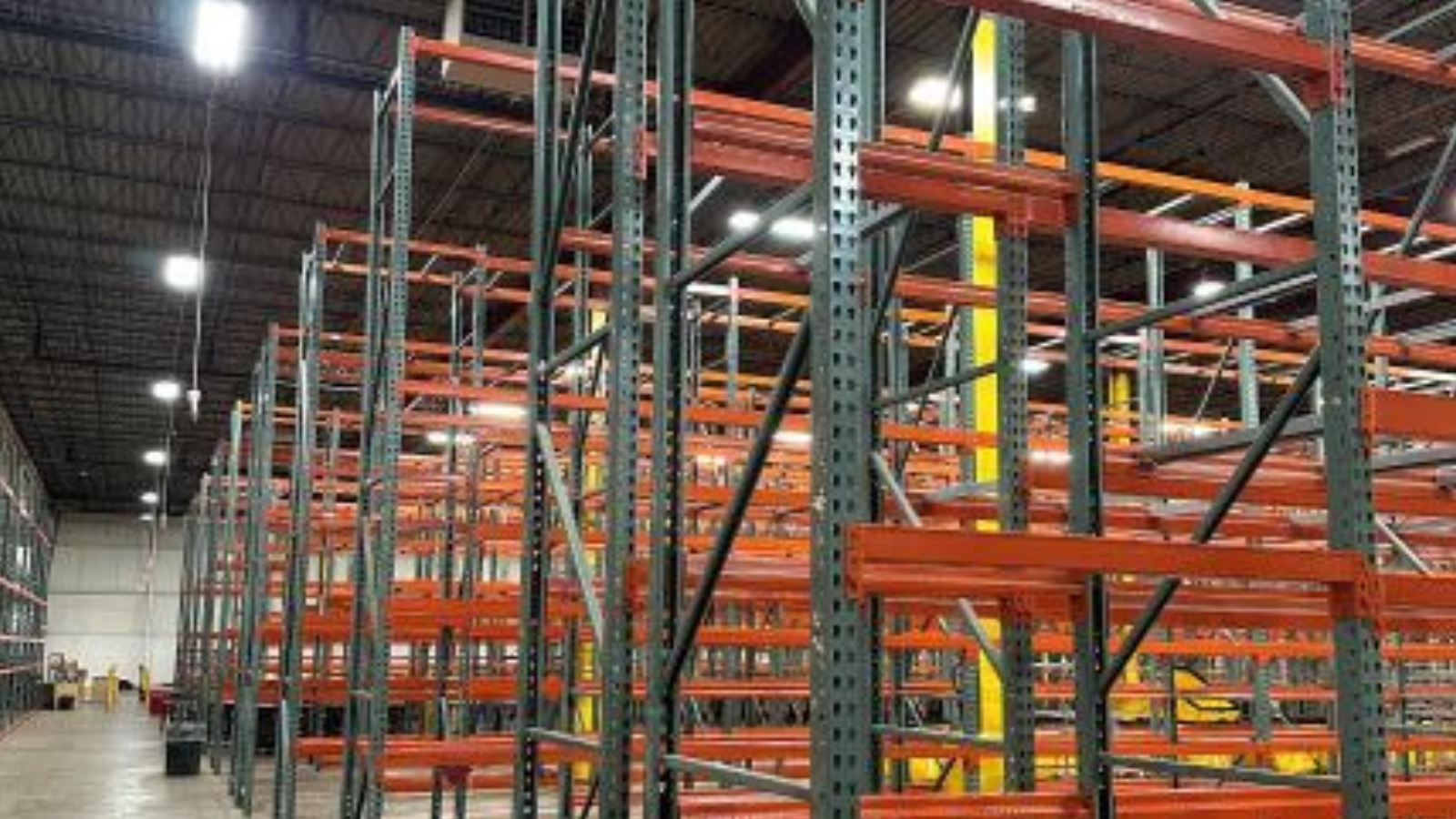 Newmark Arranges Full-Building Lease for Dynamic Manufacturing in Forest Park