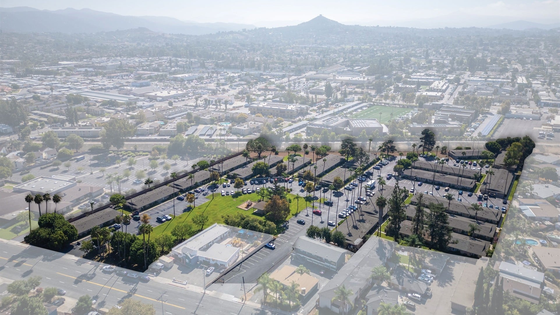 JV Acquires Value-Add Escondido Multifamily