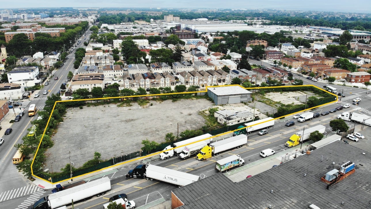 Jadian Capital Secures $277M Apollo Loan for 37-Property IOS Portfolio