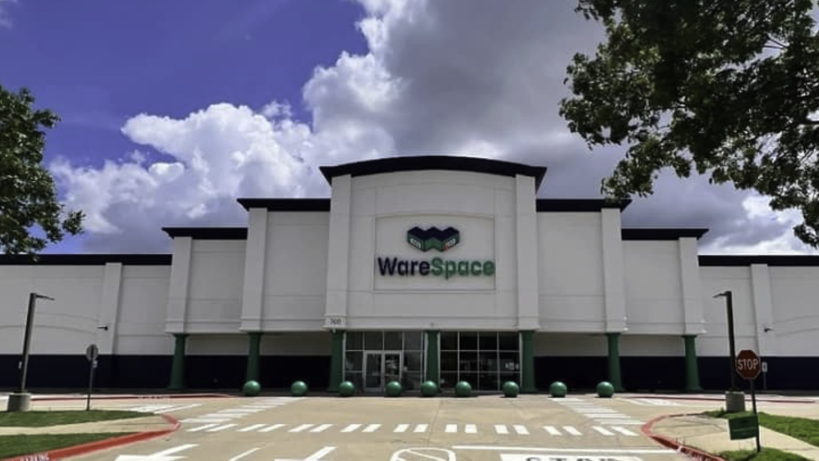 Former Dallas Fry’s Now Co-Warehousing Facility