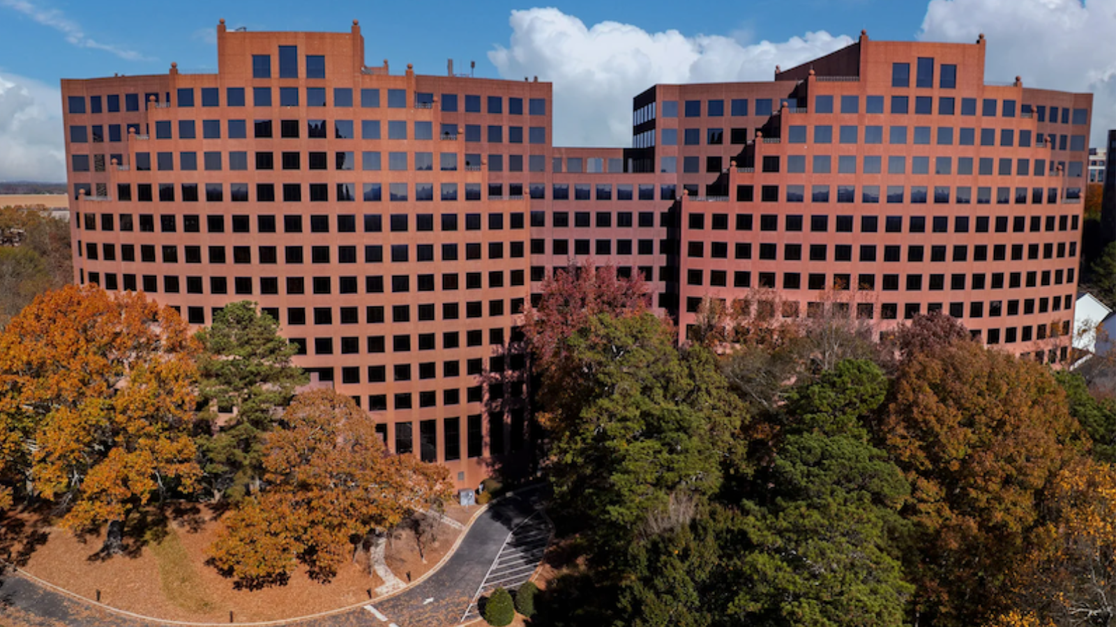 Insignia Revamping Discounted Atlanta-Area Office Property
