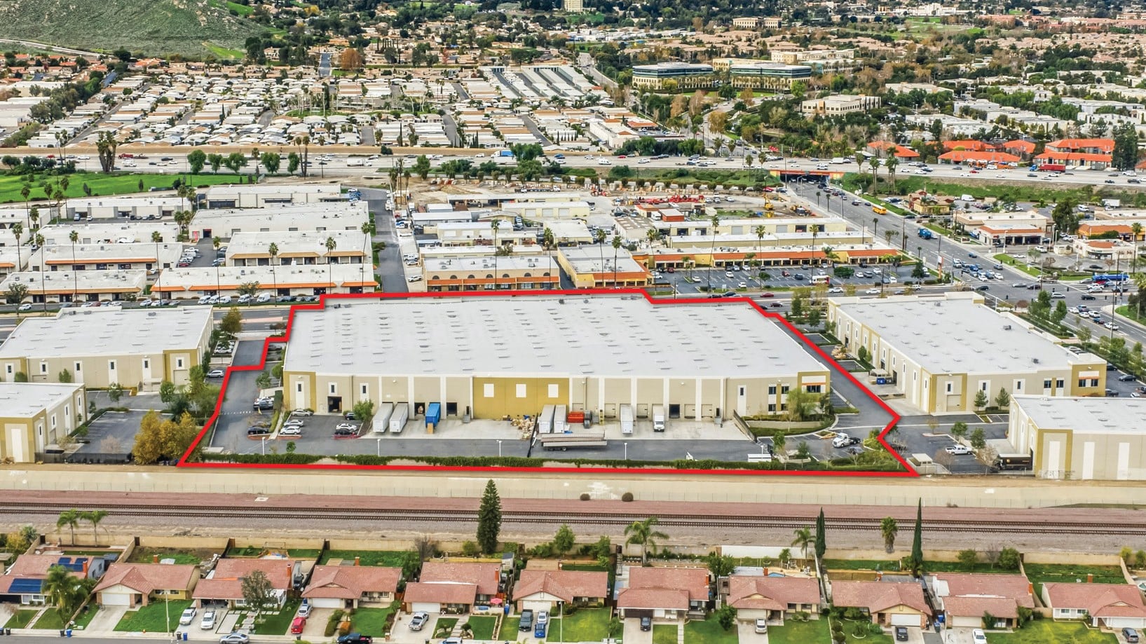 Oxford Properties Divests Riverside Light Industrial Portfolio