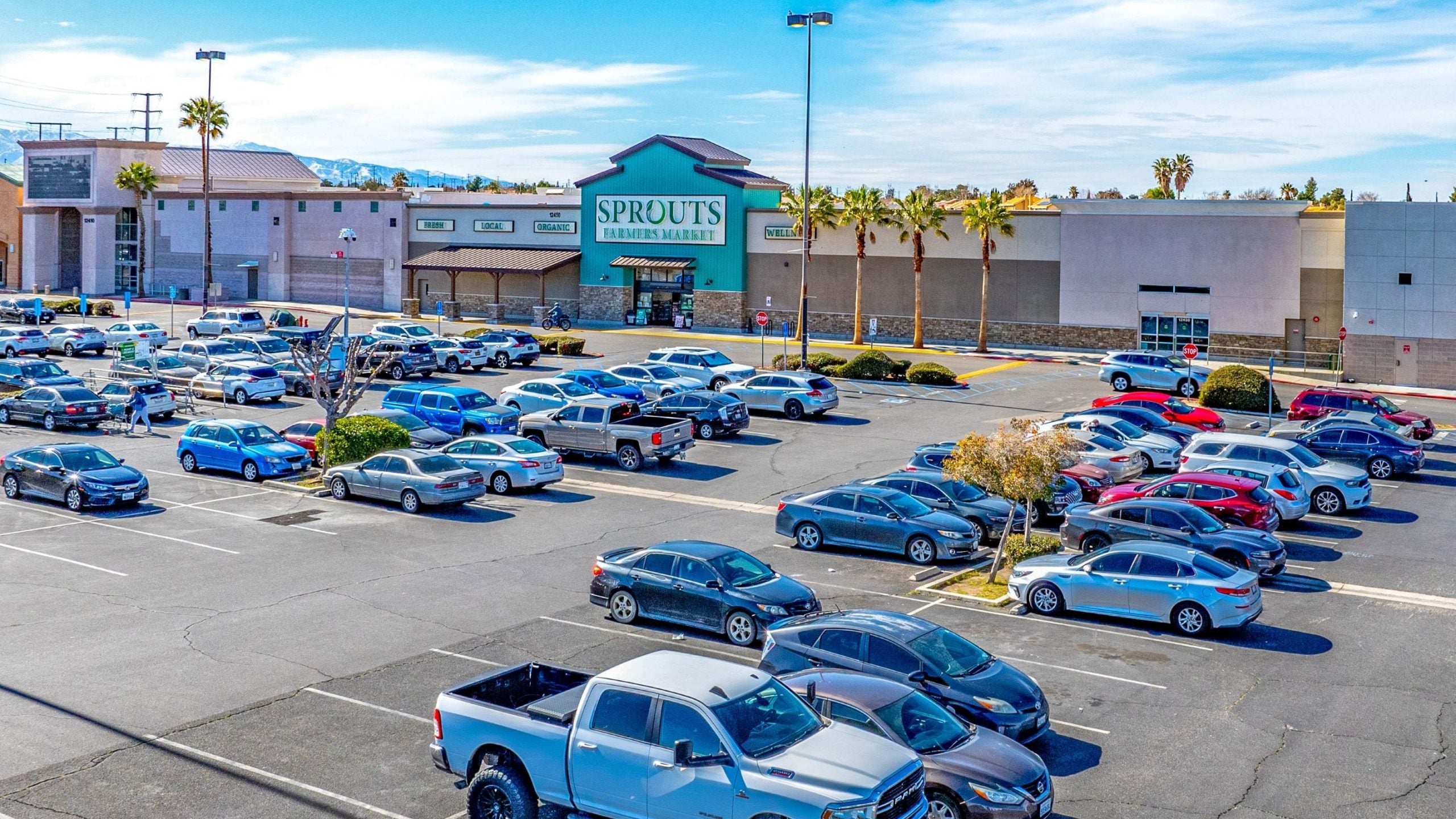Sprouts-Anchored Retail Sells to California Gold Development