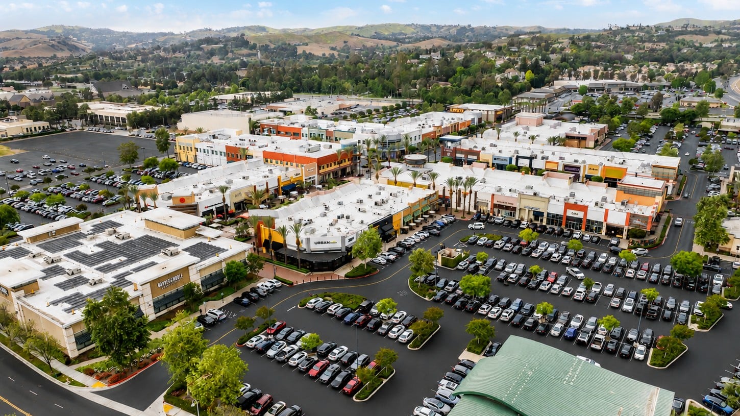 Stockdale, Hamilton Lane Acquire Open-Air SoCal Center for $157M