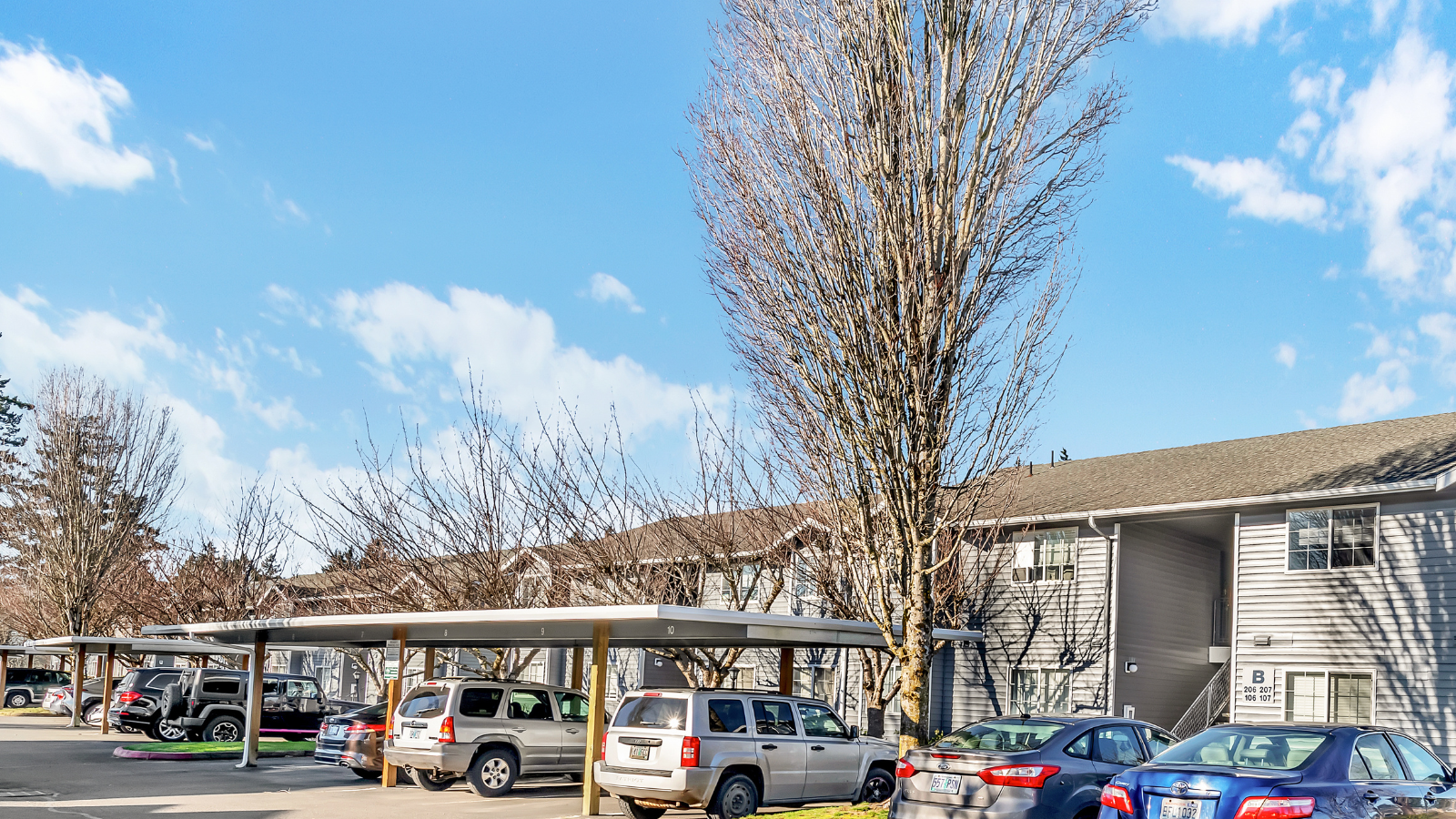 HFO Investment Real Estate Closes $27M Sale of Luxury Apartments in Fairview