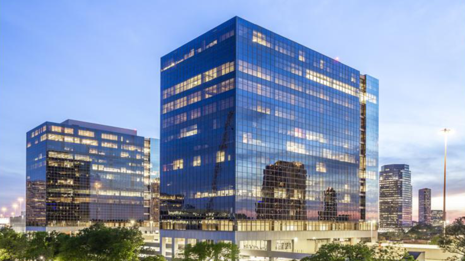 Interra Acquires Houston’s Park Towers
