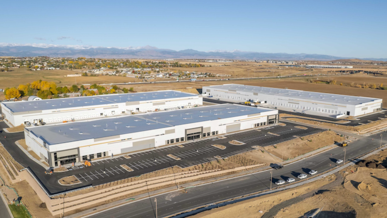 Rockefeller Group Offloads 453K-SF Denver Warehouse Park
