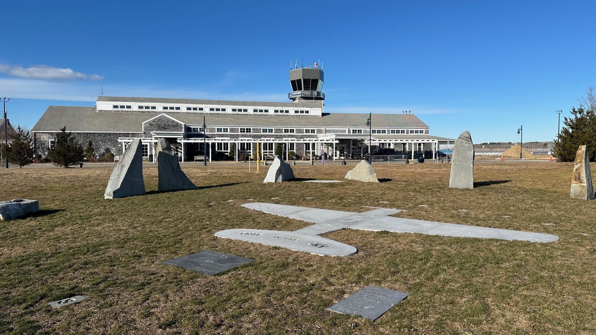 Gale Tapped for On-Call Engineering Services to Martha’s Vineyard Airport