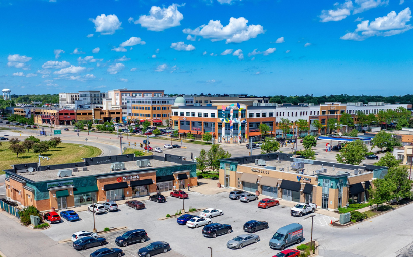 Hanley Investment Group Arranges Sale of Milwaukee Shopping Center