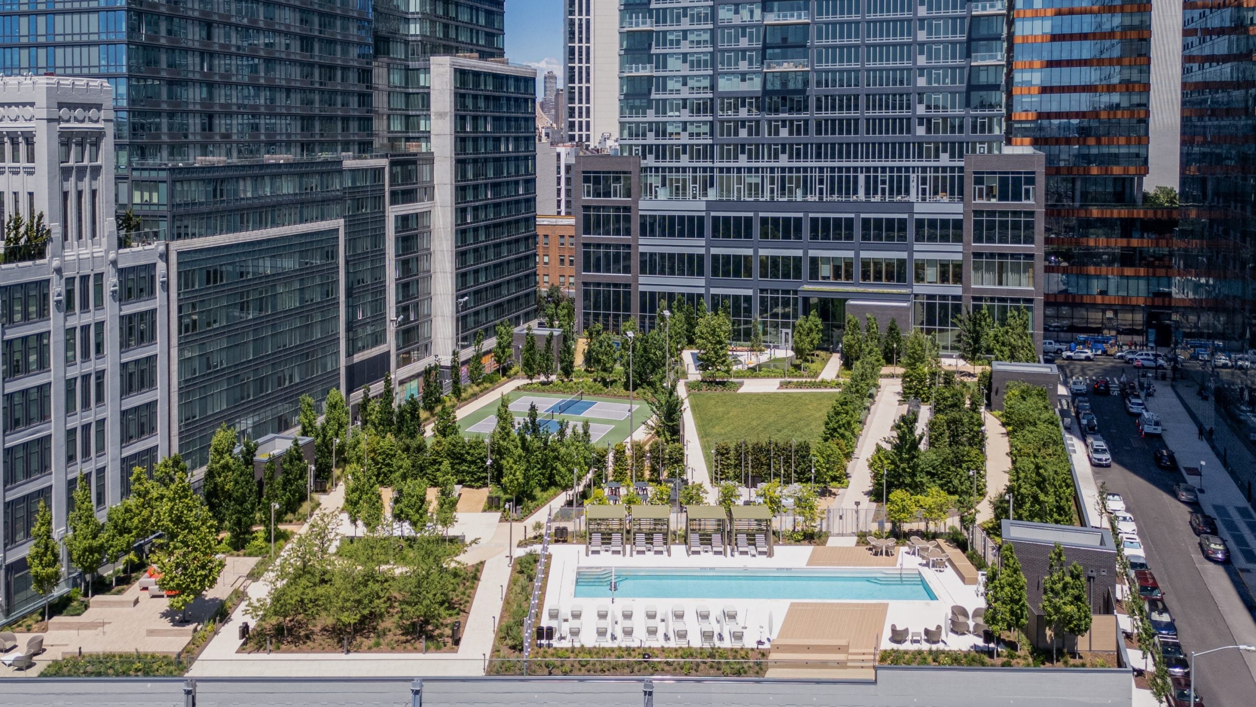 Queens’ Tallest Tower Reaches 90% Leased, Adds First Retail Tenants