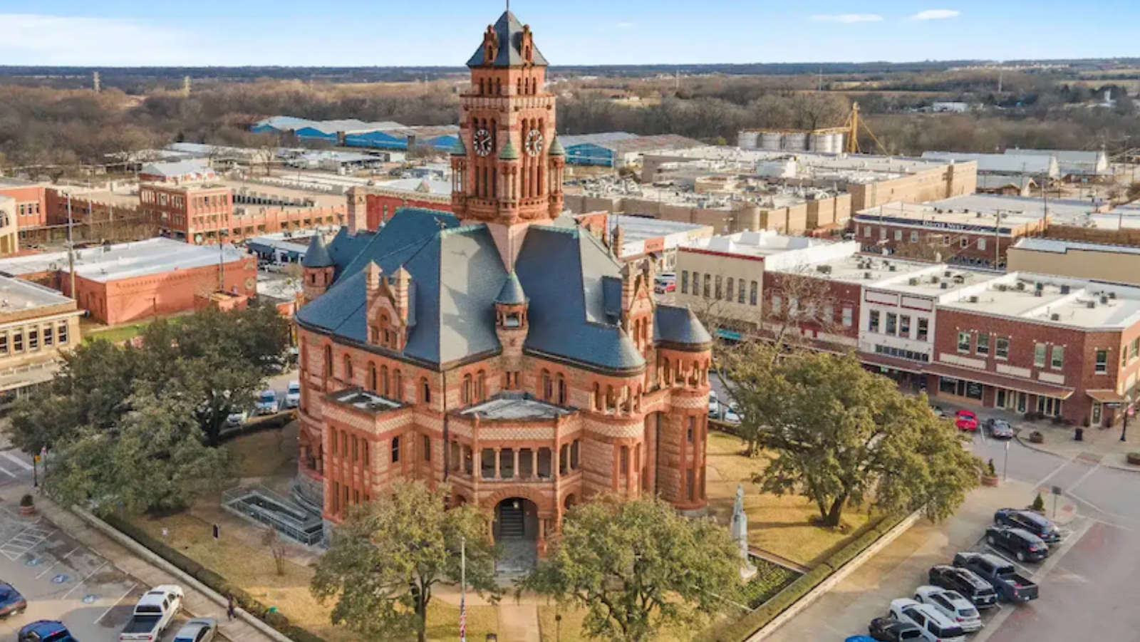 CenterPoint Advancing Waxahachie Retail Venture